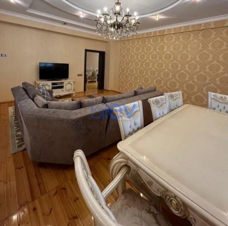 Aylıq Kirayə 2 otaqlı Yeni Tikili bina evi  95m², Bakı