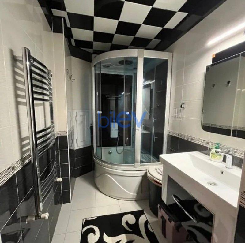 Aylıq Kirayə 2 otaqlı Yeni Tikili bina evi  95m², Bakı