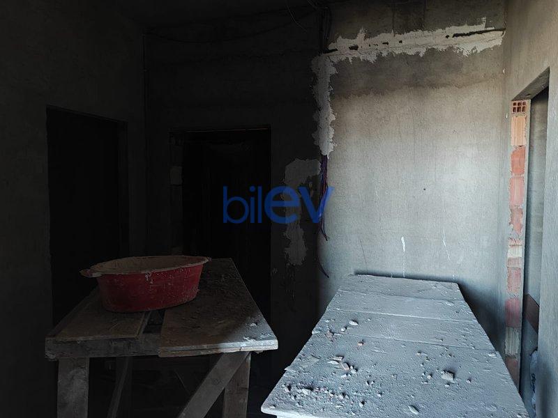 Satış 3 otaqlı Köhnə Tikili bina evi  104m², Bakı