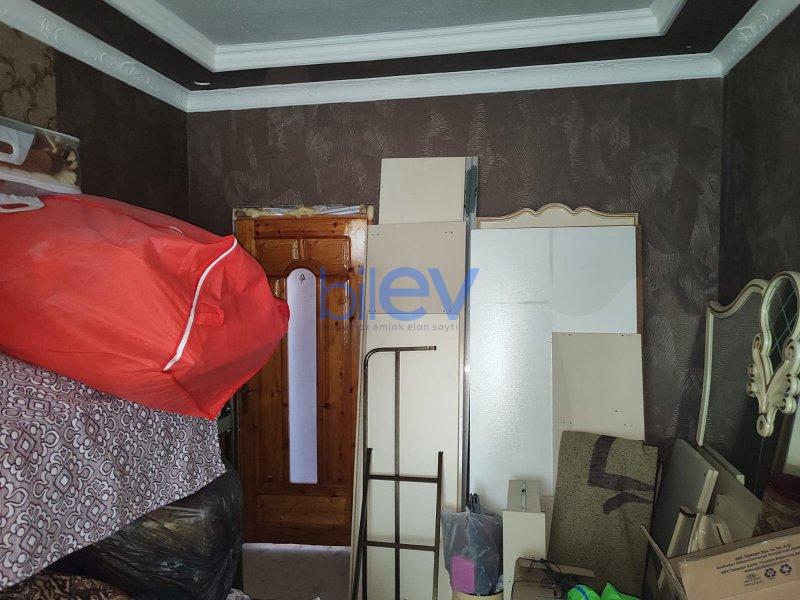 Satış 3 otaqlı Köhnə Tikili bina evi  104m², Bakı