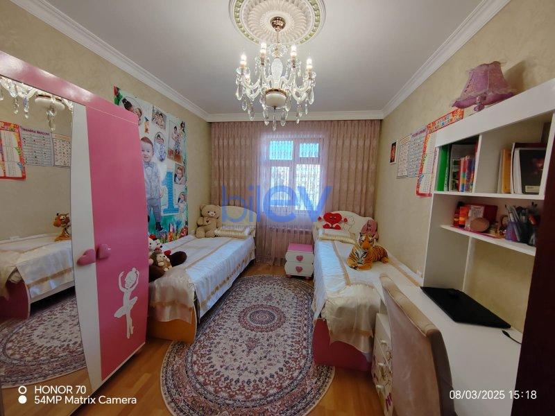 Satış 3 otaqlı Köhnə Tikili bina evi  85m², Bakı