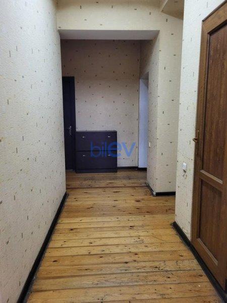 Kirayə (aylıq) 3 otaqlı Köhnə Tikili  90.00m², Bakı
