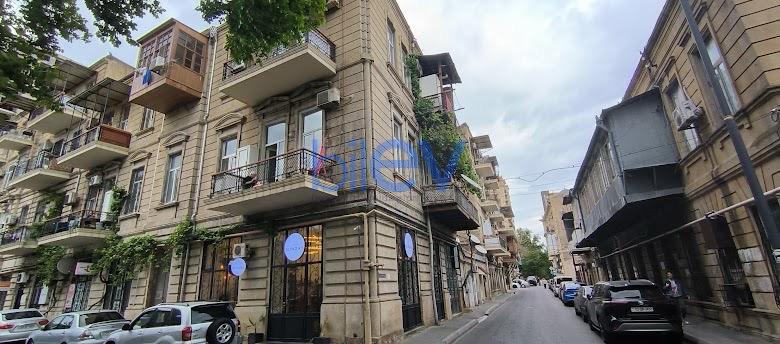 Kirayə (aylıq) 2 otaqlı Köhnə Tikili  60.00m², Bakı