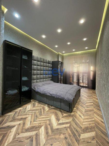 Satılır 2 otaqlı Yeni Tikili  60m², Bakı