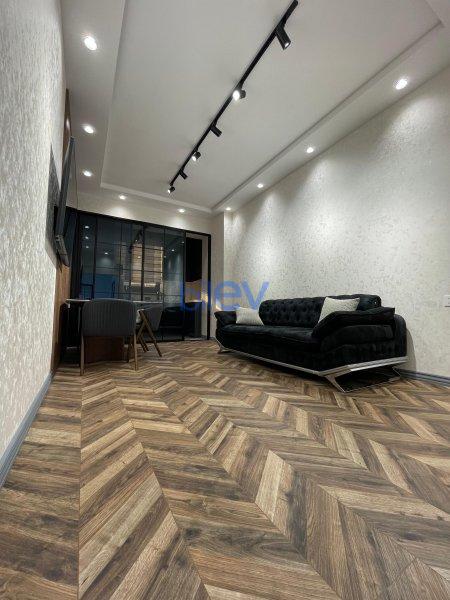 Satılır 2 otaqlı Yeni Tikili  60m², Bakı