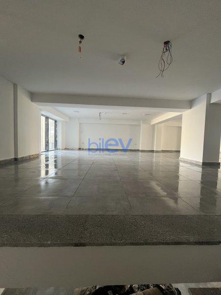 Aylıq Kirayə 2 otaqlı Obyekt  310m², Bakı