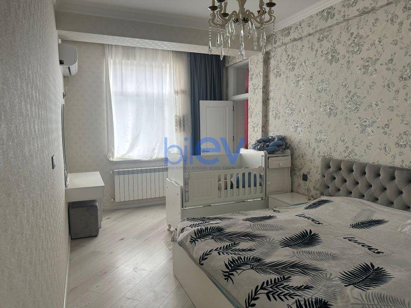 Satış 2 otaqlı Yeni Tikili bina evi  204m², Xırdalan