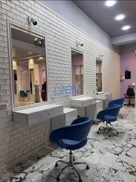 Kirayə (aylıq) 3 otaqlı Obyekt  180m², Bakı