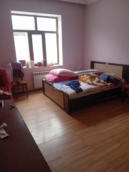 Kirayə (aylıq) 3 otaqlı Bağ evi  130m², Bakı