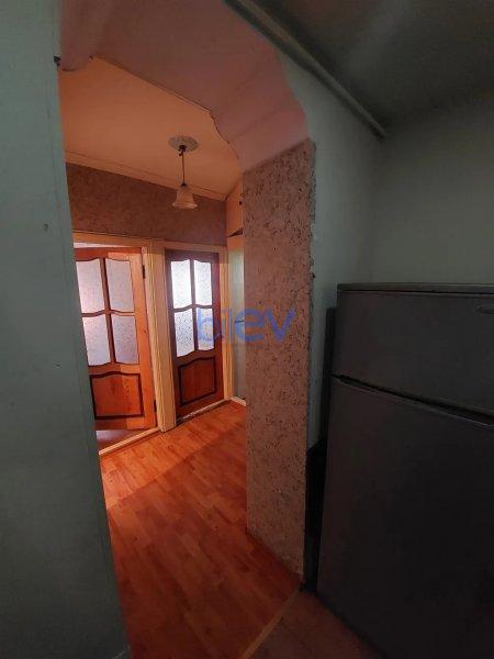 Kirayə (aylıq) 2 otaqlı Köhnə Tikili  42m², Bakı
