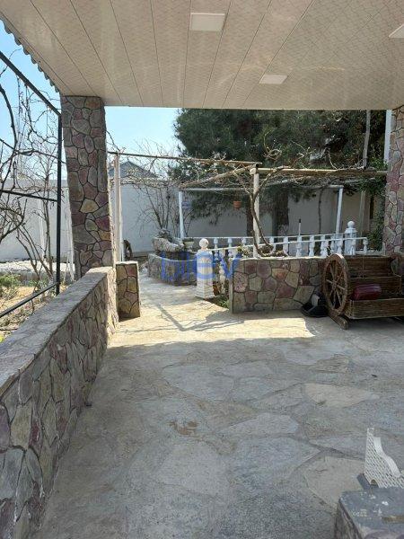 Satılır 6 otaqlı Həyət evi  290m², Bakı