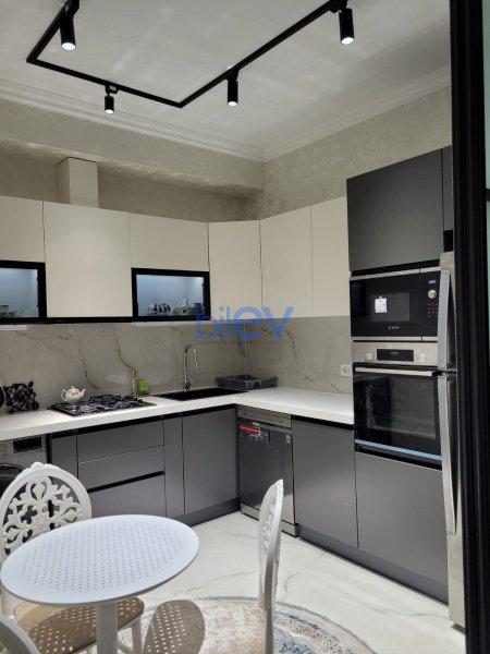 Kirayə (aylıq) 2 otaqlı Yeni Tikili  68m², Bakı