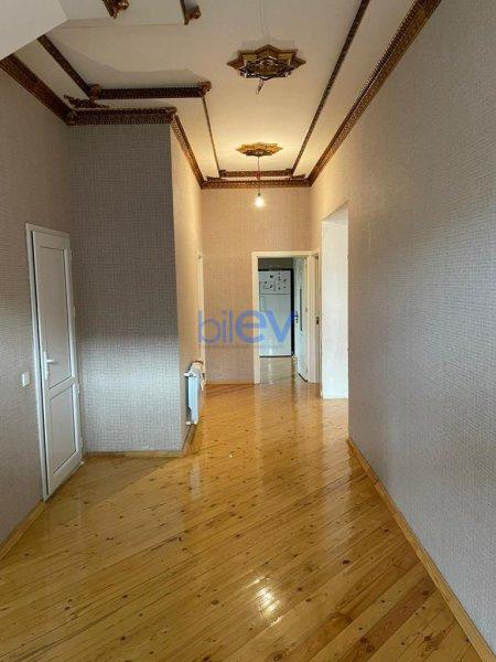 Satış 8 otaqlı Bağ evi  337m², Bakı