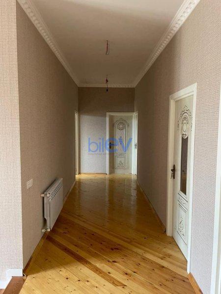 Satış 8 otaqlı Bağ evi  337m², Bakı
