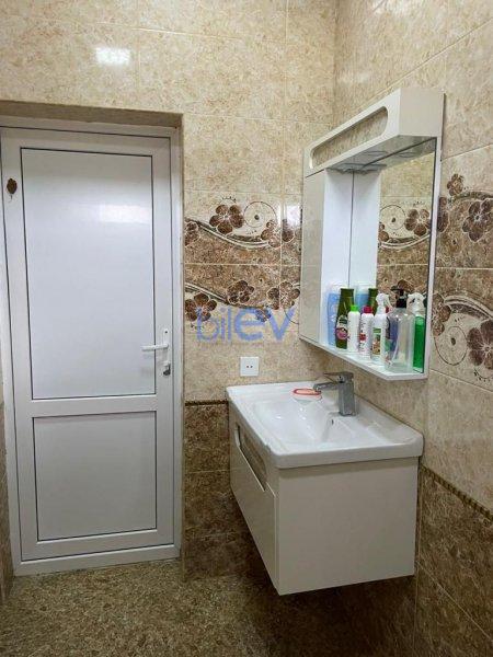 Satış 8 otaqlı Bağ evi  337m², Bakı