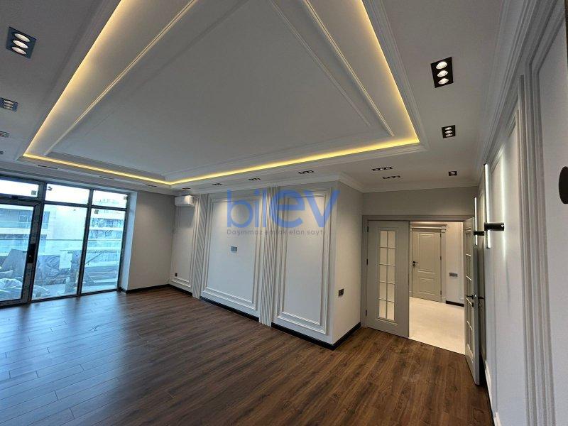 Satılır 3 otaqlı Yeni Tikili  148m², Bakı