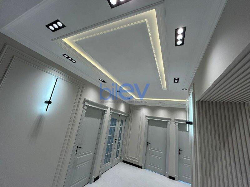 Satılır 3 otaqlı Yeni Tikili  148m², Bakı