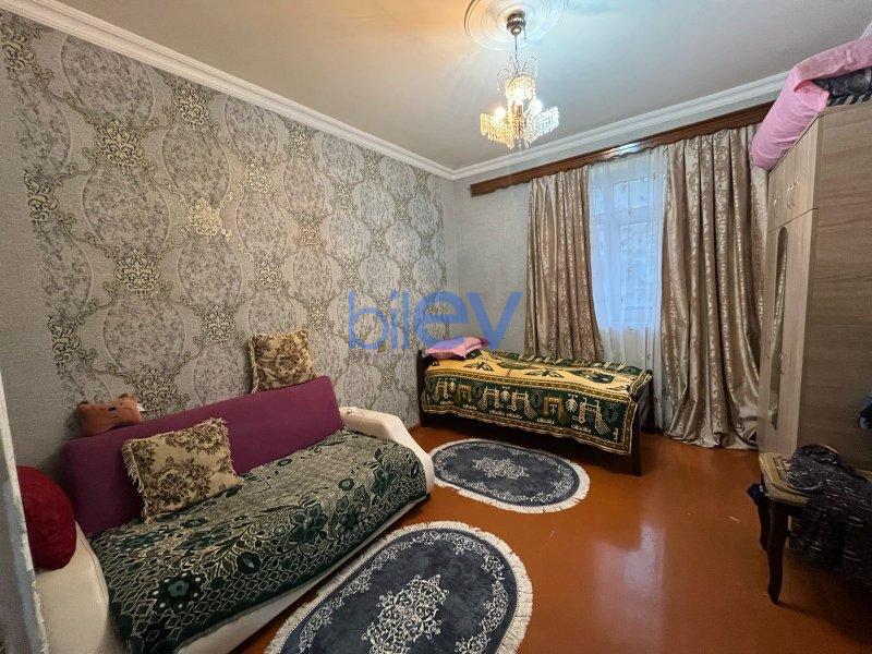 Satış 3 otaqlı Köhnə Tikili bina evi  68m², Bakı