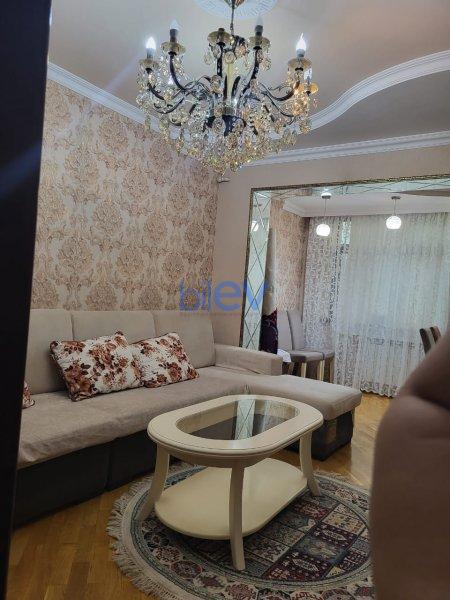 Satılır 2 otaqlı Köhnə Tikili  55m², Bakı