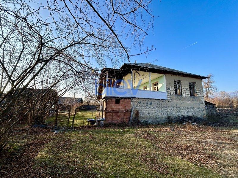 Satış 4 otaqlı Həyət evi  200m², Oğuz
