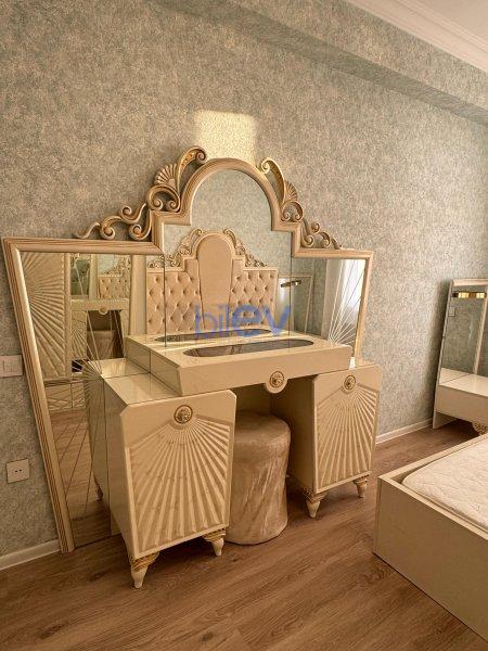 Aylıq Kirayə 3 otaqlı Yeni Tikili bina evi  109m², Bakı
