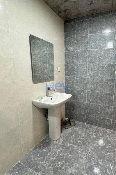 Aylıq Kirayə 3 otaqlı Yeni Tikili bina evi  109m², Bakı