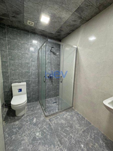 Aylıq Kirayə 3 otaqlı Yeni Tikili bina evi  109m², Bakı