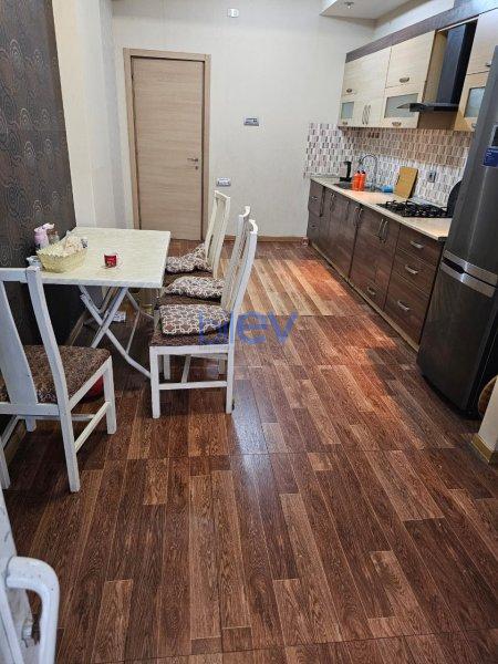 Satılır 2 otaqlı Yeni Tikili  100m², Bakı