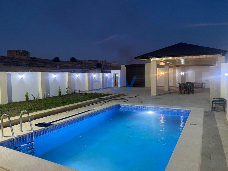 Satılır 4 otaqlı Həyət evi  185m², Bakı