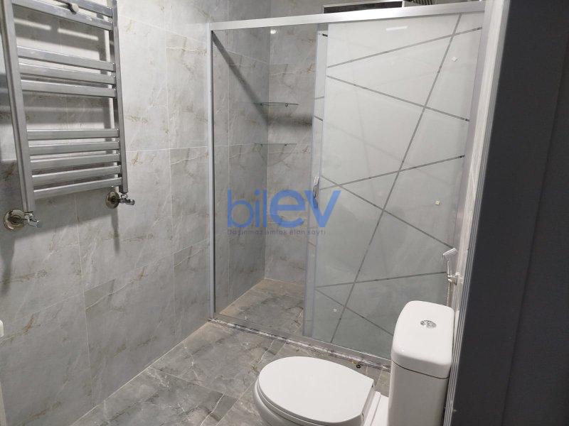 Satılır 12 otaqlı Bağ evi  240m², Bakı