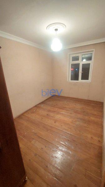 Aylıq Kirayə 4 otaqlı Köhnə Tikili bina evi  90m², Sumqayıt