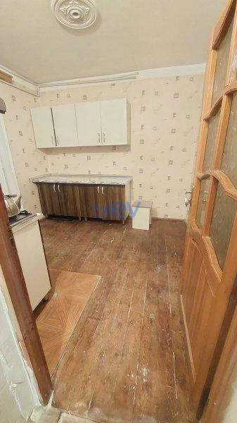 Aylıq Kirayə 4 otaqlı Köhnə Tikili bina evi  90m², Sumqayıt