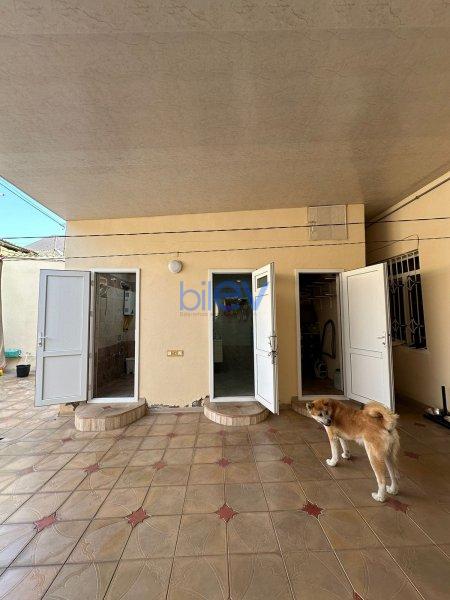 Satılır 4 otaqlı Həyət evi  170m², Bakı
