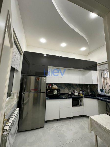 Satılır 4 otaqlı Həyət evi  170m², Bakı