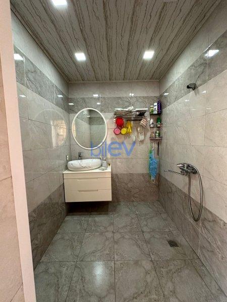 Satılır 4 otaqlı Həyət evi  170m², Bakı