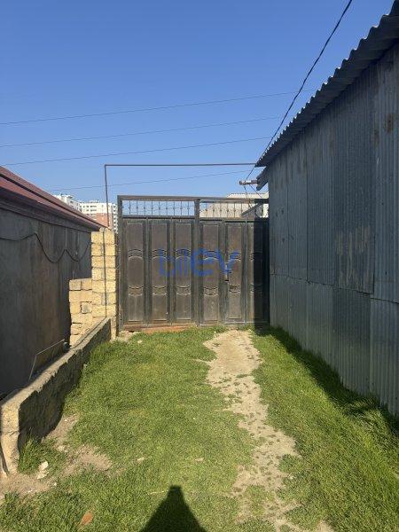 Satılır 2 otaqlı Həyət evi  70m², Bakı
