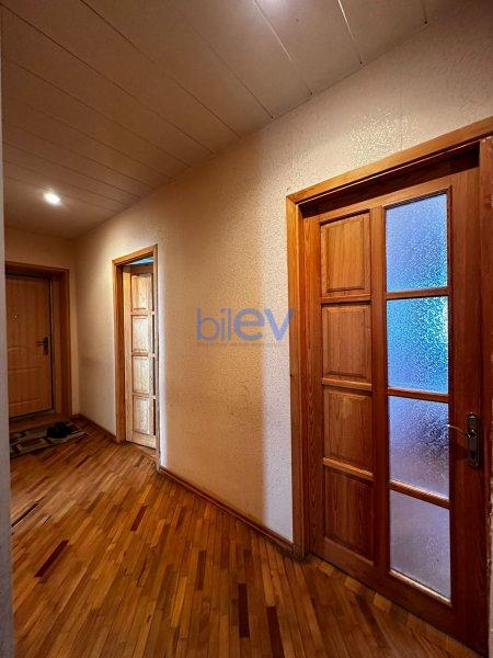 Satılır 3 otaqlı Köhnə Tikili  80m², Bakı