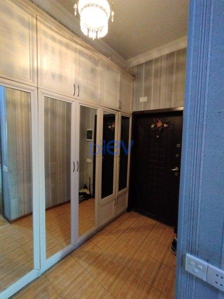 Satış 3 otaqlı Yeni Tikili bina evi  73m², Bakı