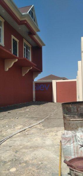 Satılır 3 otaqlı Həyət evi  380m², Bakı