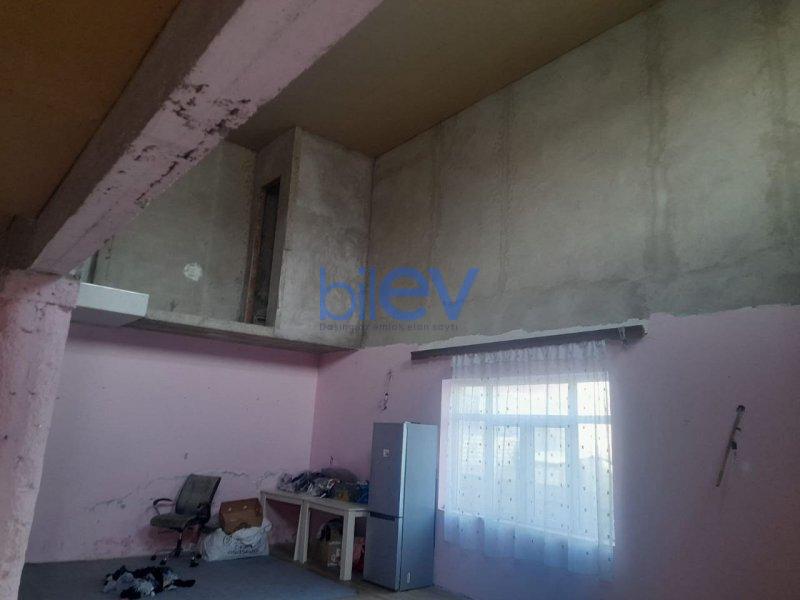 Satılır 6+ otaqlı Həyət evi  330m², Bakı
