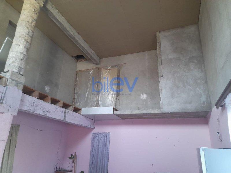 Satılır 6+ otaqlı Həyət evi  330m², Bakı
