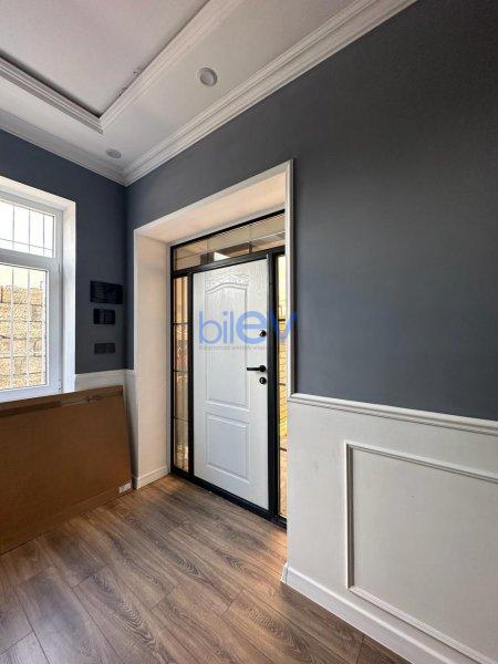 Satılır 5 otaqlı Həyət evi  170m², Bakı