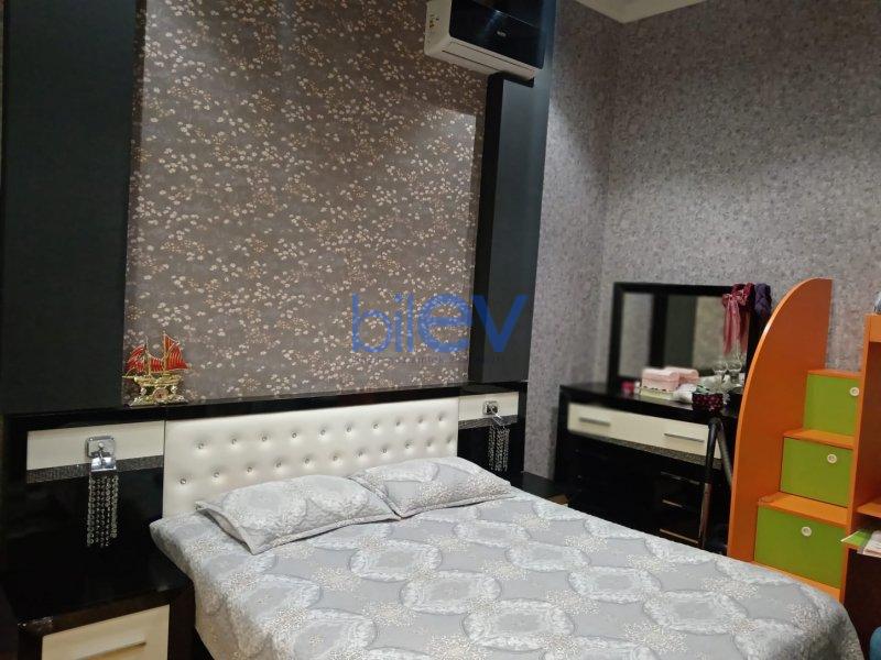 Satılır 5 otaqlı Həyət evi  2sotm², Bakı