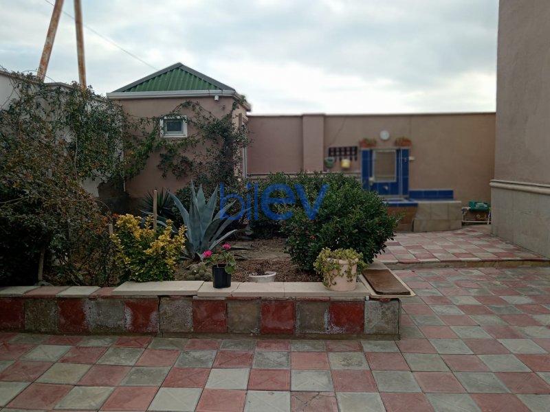Satılır 5 otaqlı Həyət evi  2sotm², Bakı