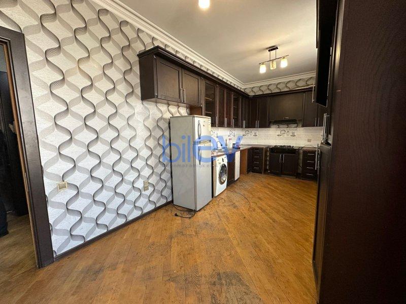 Satılır 3 otaqlı Köhnə Tikili  76m², Bakı