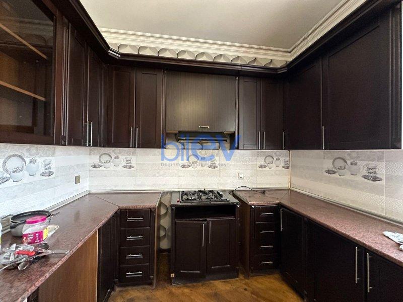Satılır 3 otaqlı Köhnə Tikili  76m², Bakı