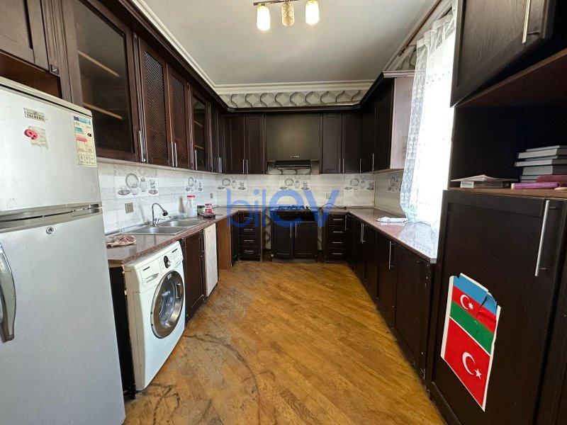 Satılır 3 otaqlı Köhnə Tikili  76m², Bakı