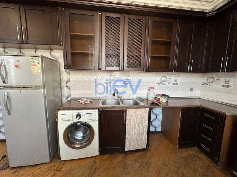 Satılır 3 otaqlı Köhnə Tikili  76m², Bakı
