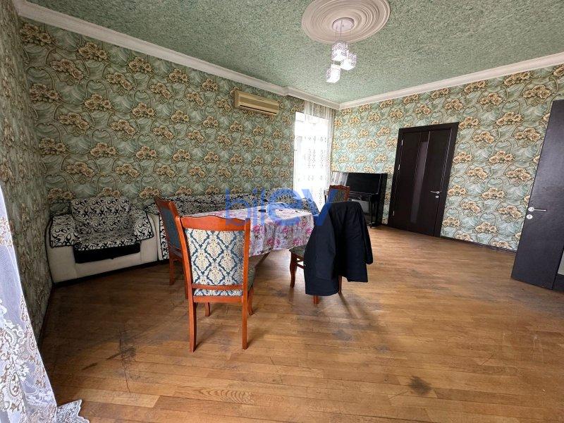 Satılır 3 otaqlı Köhnə Tikili  76m², Bakı