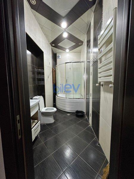 Satılır 3 otaqlı Köhnə Tikili  76m², Bakı